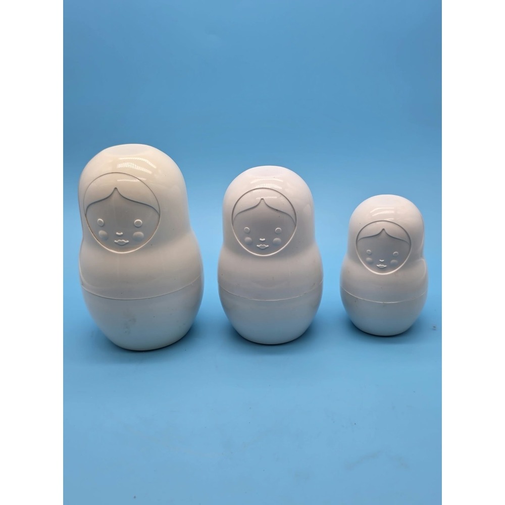 Fred Matryoshka Set Of 3 White Plastic Nesting Doll Measuring Cups